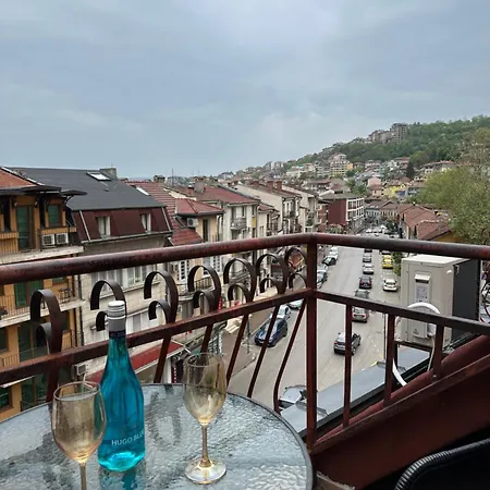 Victoria & Victoria * וליקו טורנובו