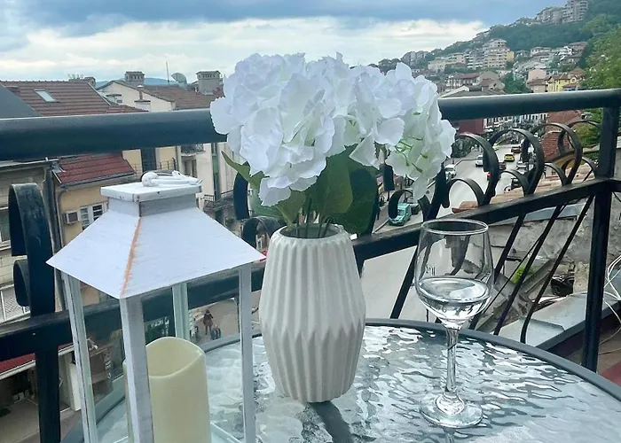 Victoria & Victoria Veliko Tarnovo