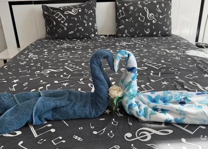 Victoria & Victoria וליקו טורנובו